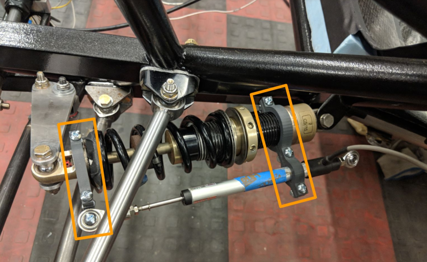 Linear potentiometer front shock mounting